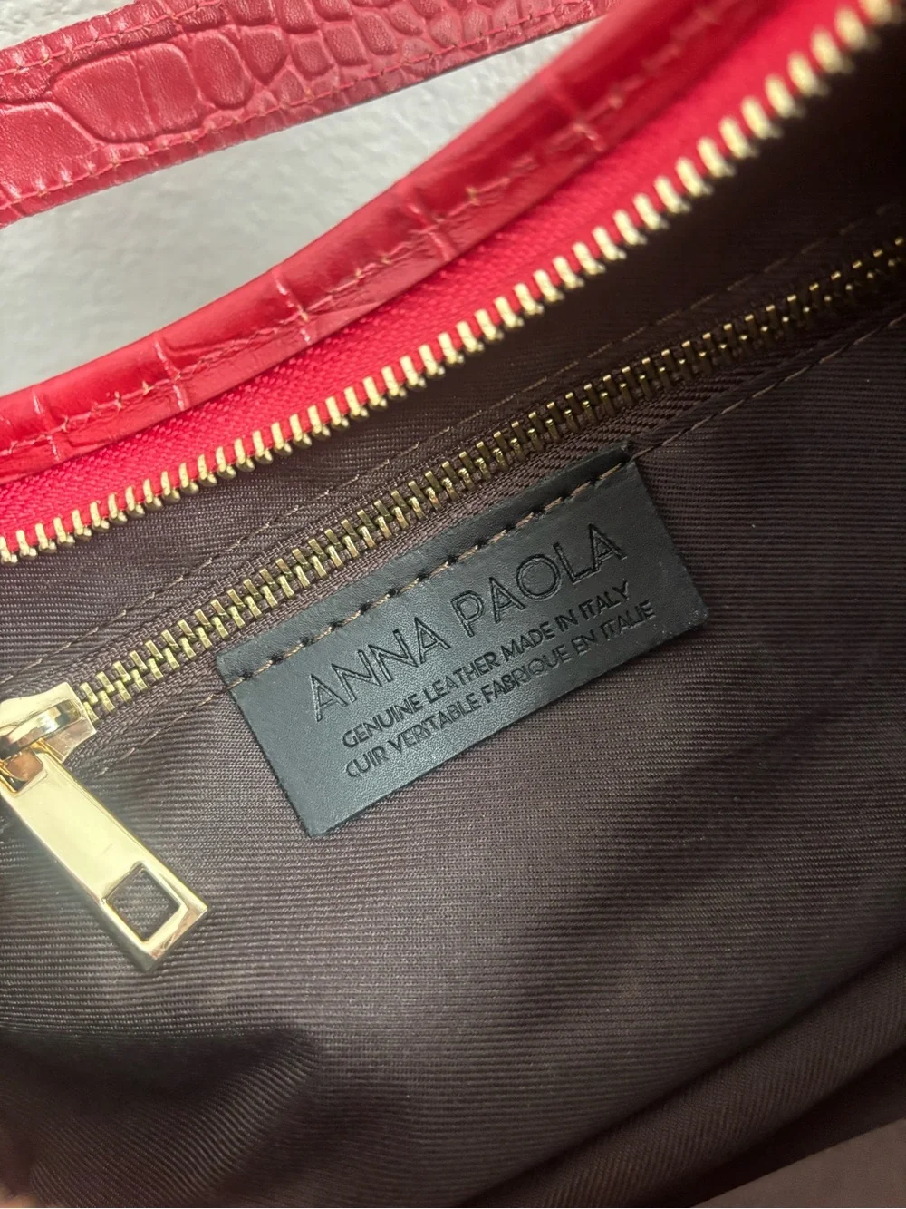 NWOT Red Croc-Embossed Italian Leather Shoulder Bag with Gold Chain